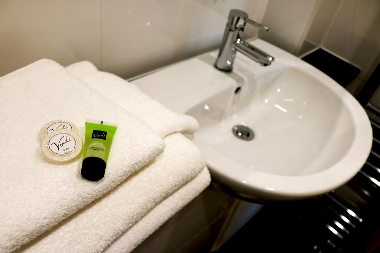 The Oyster Smack Hotel 4*