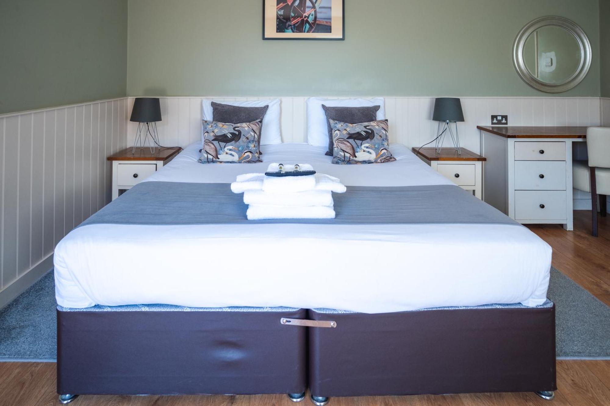 The Oyster Smack Hotel 4*